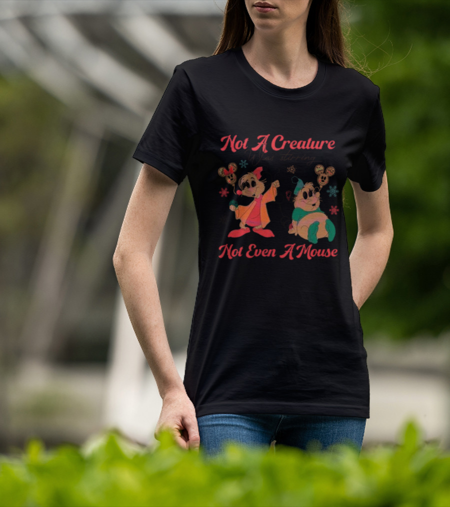 Not A Creature Was Stirring Not Even A Mouse Jaq And Gus Holiday Snowflakes T-Shirt