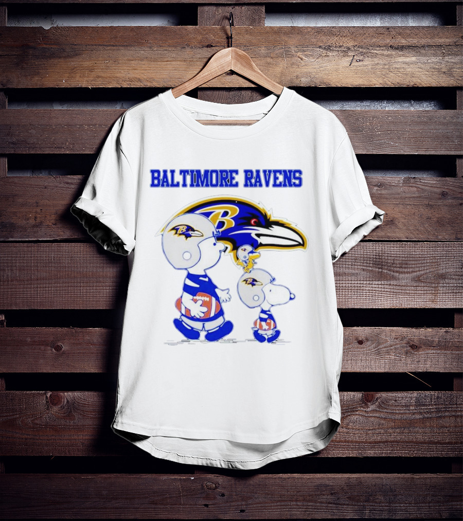 Baltimore Ravens Peanuts Snoopy And Woodstock Football Ravens T-Shirt