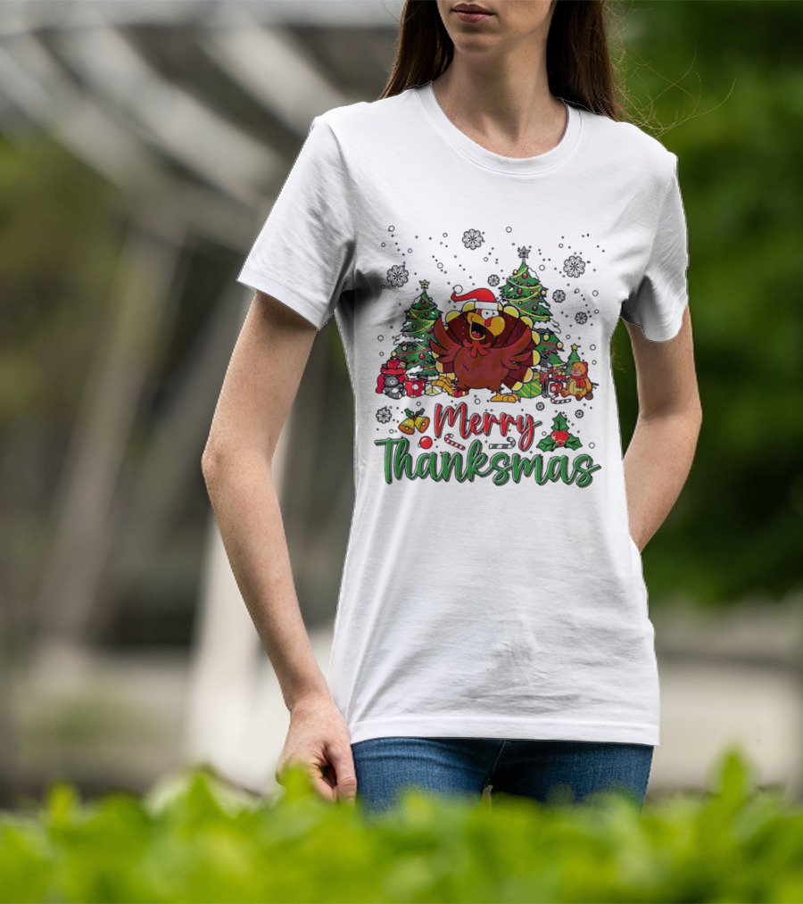 Merry Thanksmas Funny Turkey Santa Hat Christmas Trees T-Shirt