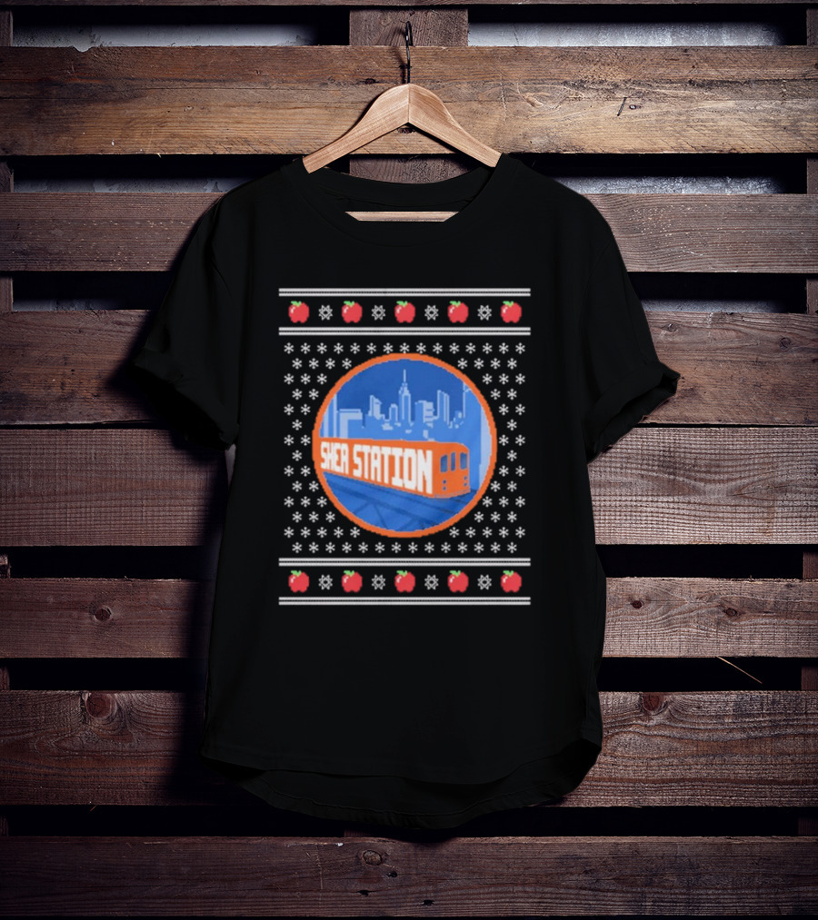 Shea Station New York Skyline Subway Snowflakes Apples T-Shirt