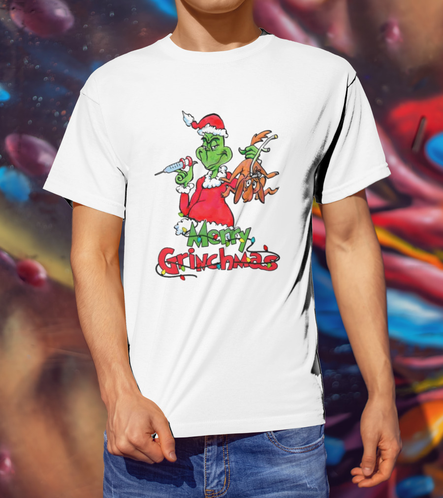 Merry Grinchmas Nurse Christmas Grinch With Syringe And Reindeer Dog T-Shirt
