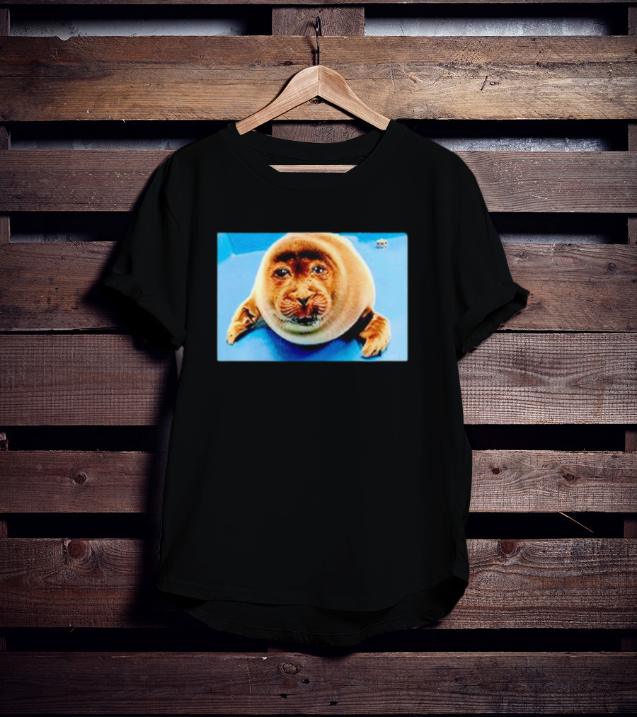 Toba Aquarium Adorable Baby Seal T-Shirt
