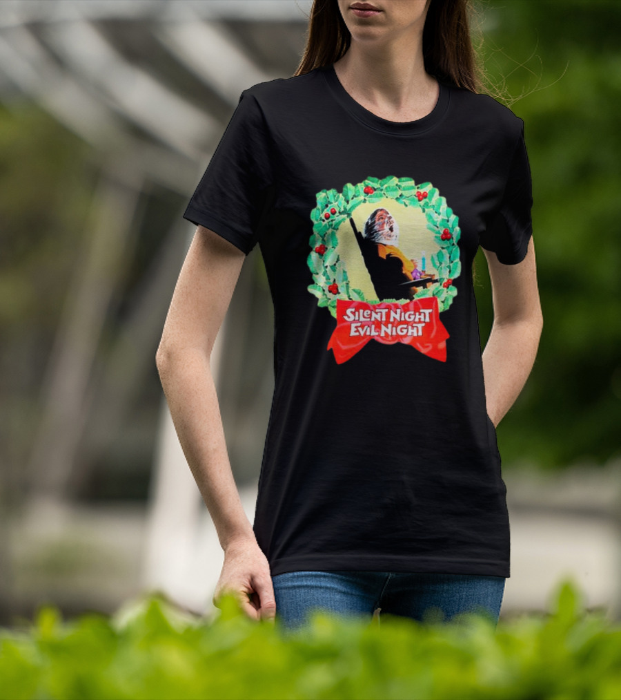 Silent Night Evil Night Christmas Wreath Horror Santa T-Shirt