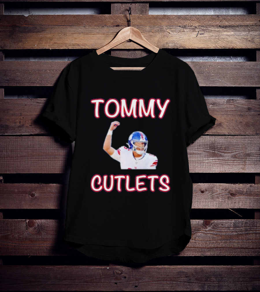 TOMMY CUTLETS Football Player Gesture T-Shirt