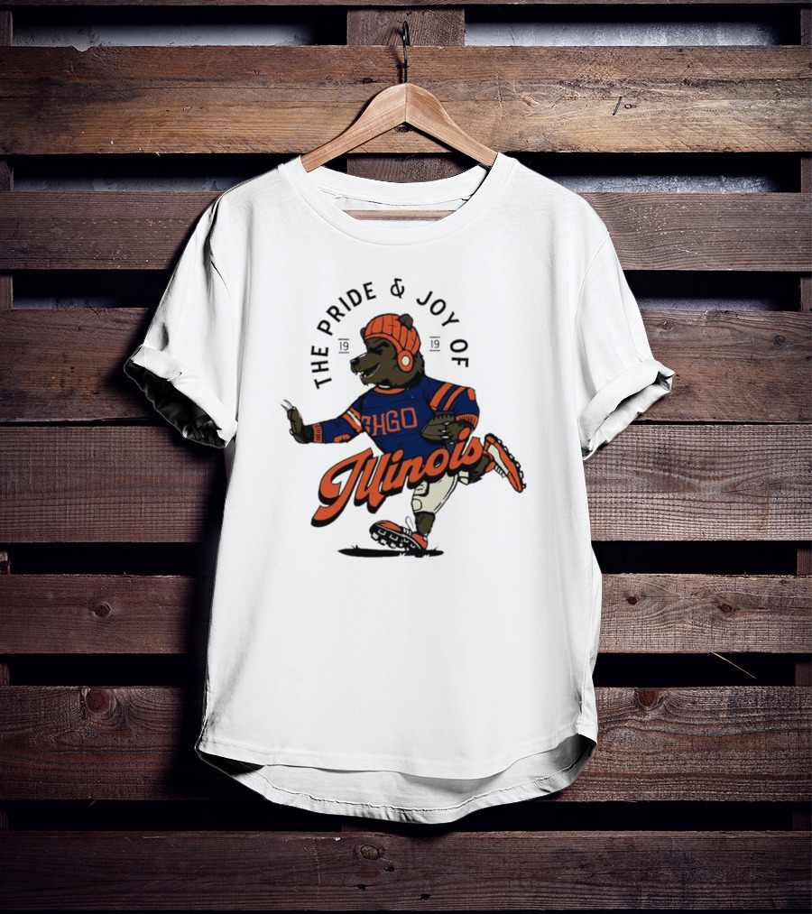 THE PRIDE And JOY OF ILLINOIS BEAR IN CHGO SWEATER WITH FOOTBALL 1919 T-Shirt