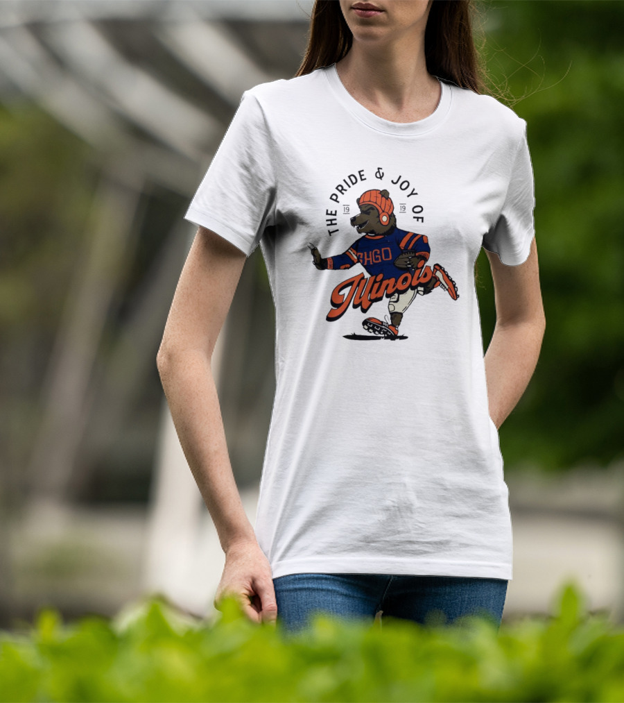 THE PRIDE And JOY OF ILLINOIS BEAR IN CHGO SWEATER WITH FOOTBALL 1919 T-Shirt
