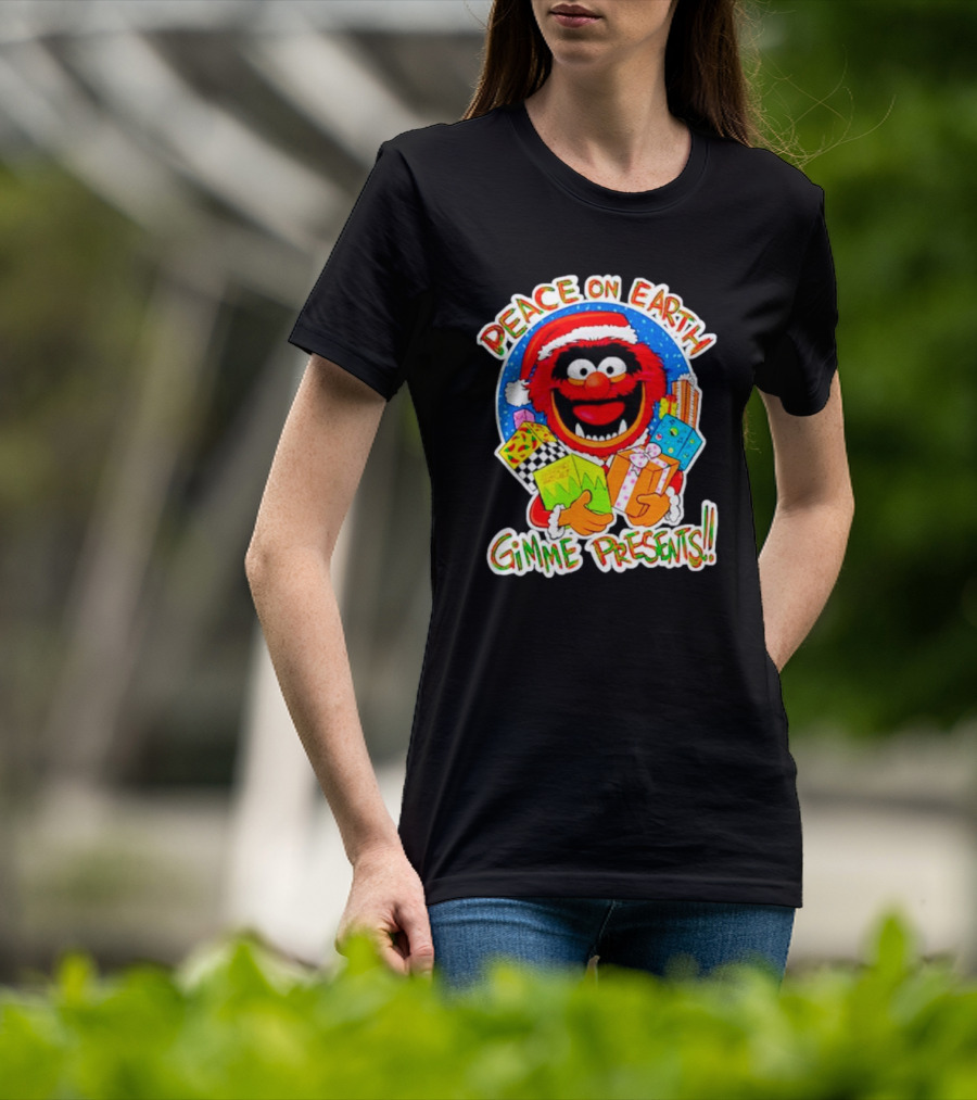 Peace On Earth Gimme Presents Muppets Santa T-Shirt