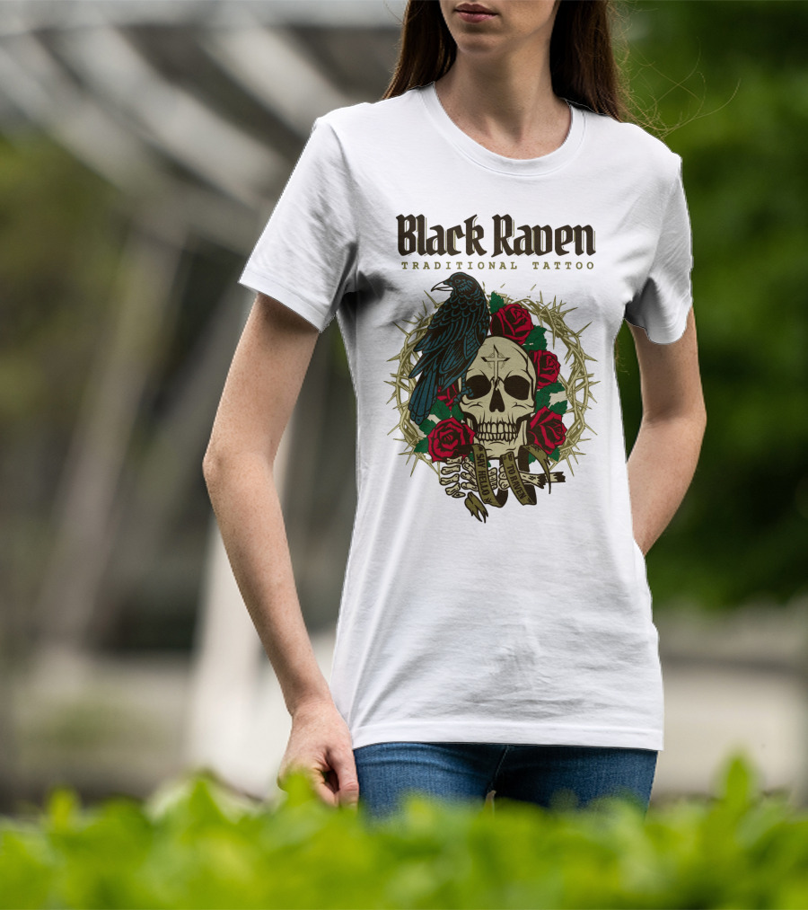 Black Raven Traditional Tattoo Skull Roses Thorns T-Shirt