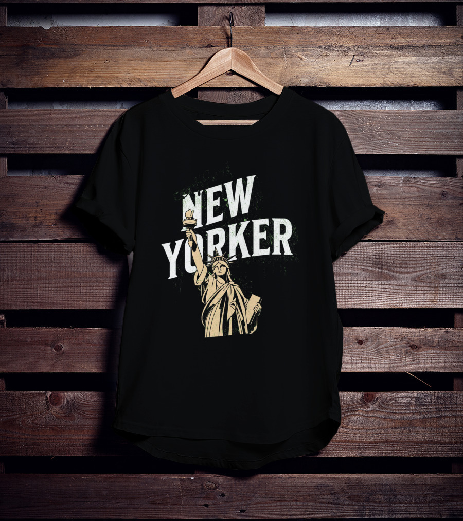 Certified New Yorker Statue Of Liberty T-Shirt
