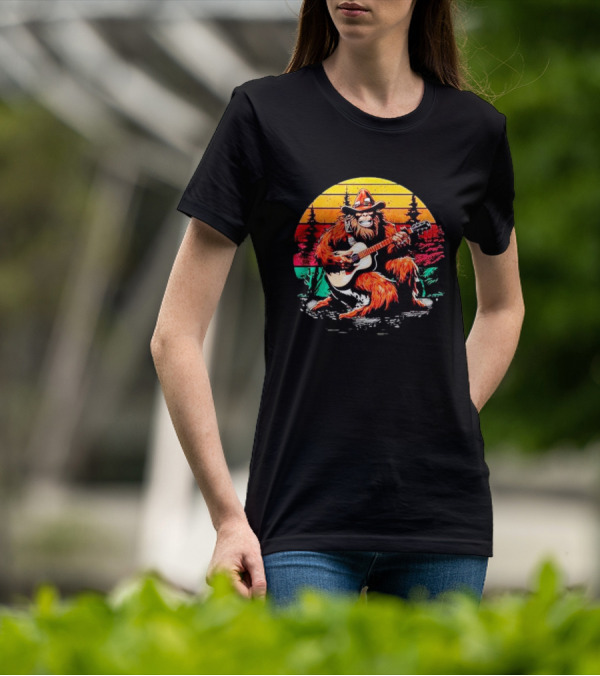 Bigfoot Playing Guitar Retro Sunset Forest Vintage Styles T-Shirt