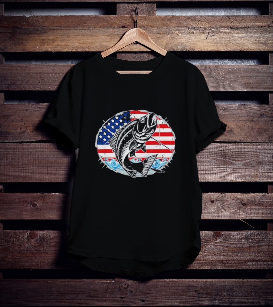 Fishing Lovers American Flag Bass Catch Waves Patriotic T-Shirt