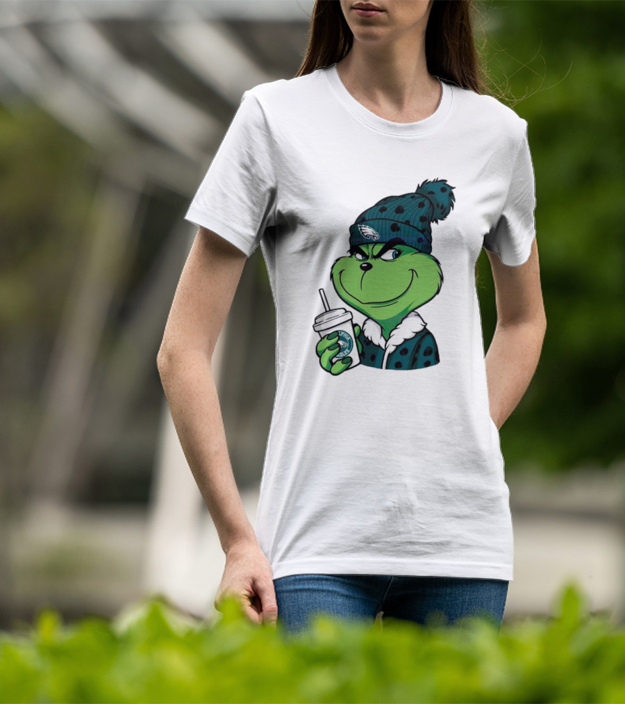 Grinch Holding Cup Wearing Philadelphia Eagles Beanie T-Shirt