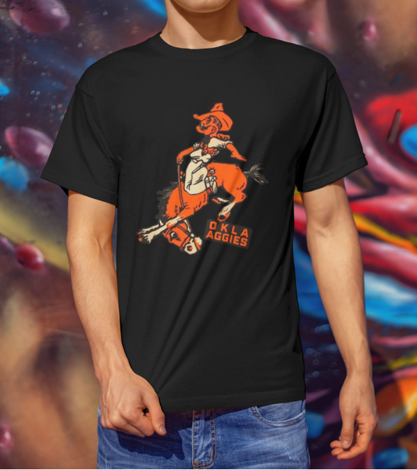 Oklahoma State Okla Aggies Cowboy Riding Horse T-Shirt