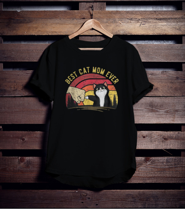 Best Cat Mom Ever Vintage Cat Fist Bump Retro Sunset T-Shirt