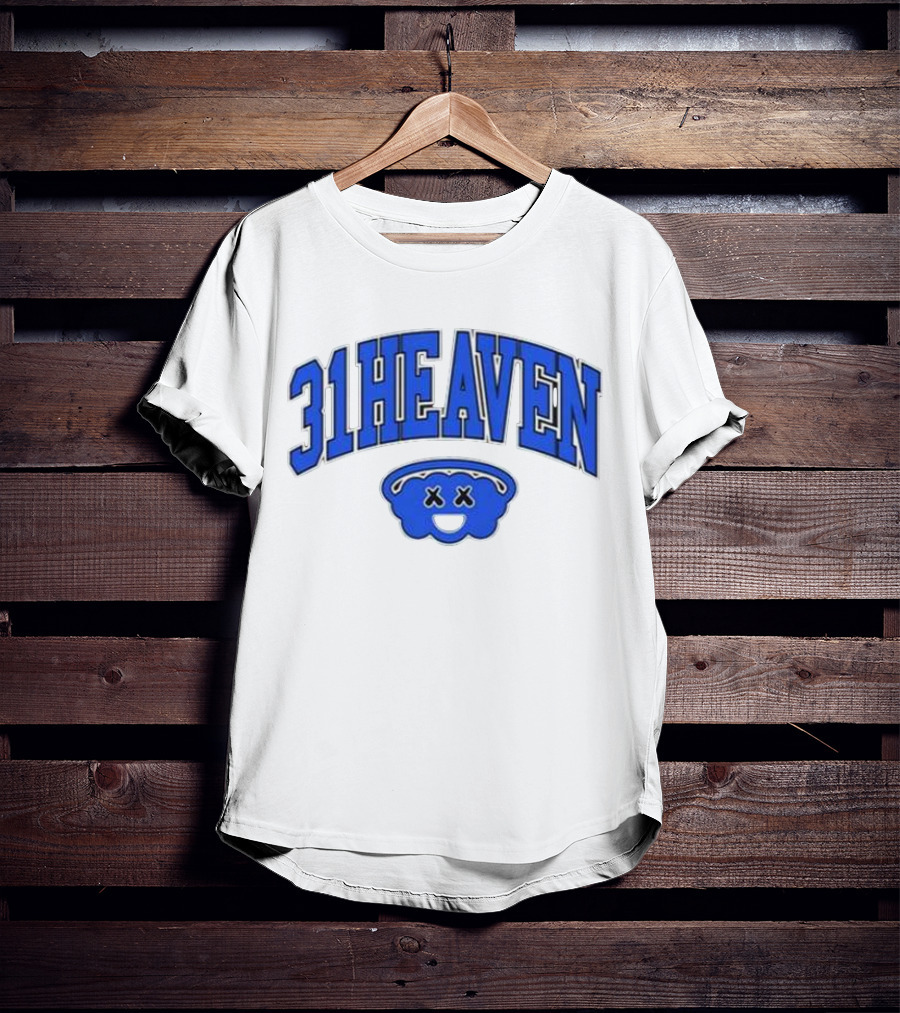 Young Mantis 31 Heaven Blue Smiling Cloud T-Shirt
