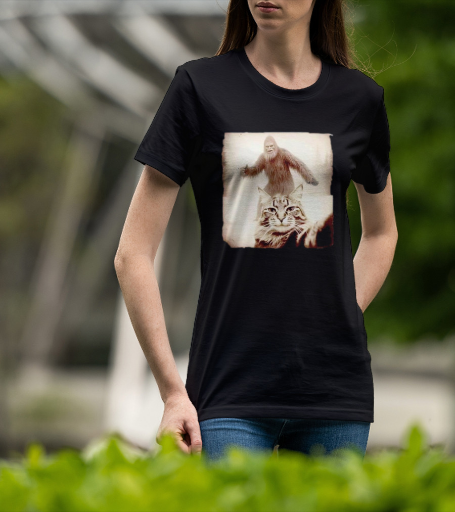 Cat Taking Selfie With Bigfoot In Snowy Forest Scene T-Shirt