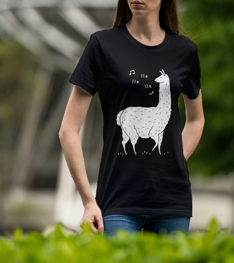 LLAMAS AND MUSICAL NOTES LLA LLA SONG OF THE LLAMA T-Shirt