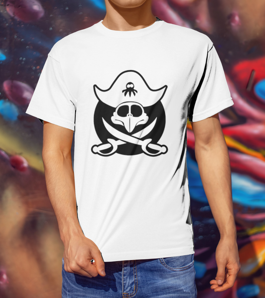 Sascha Grammel Frederic Pirat Skull And Crossed Swords Hat T-Shirt
