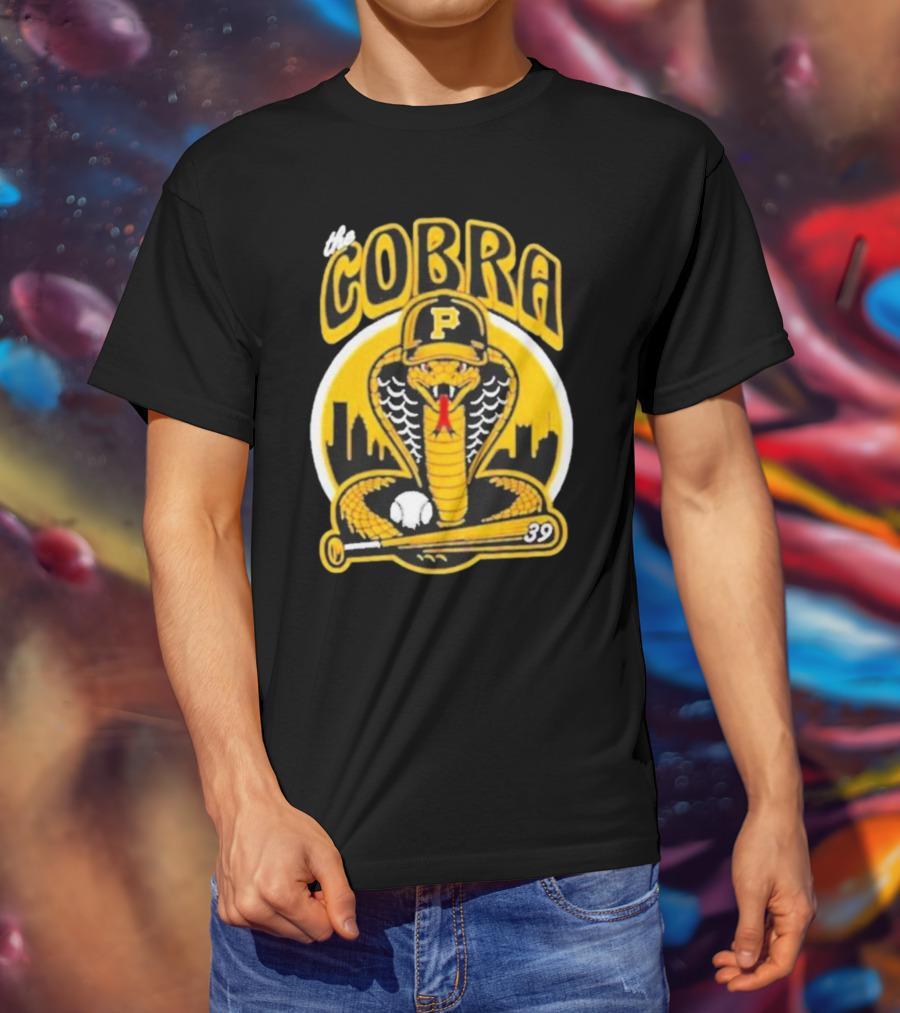 The Cobra Pittsburgh Pirates Baseball Bat City Skyline 39 T-Shirt