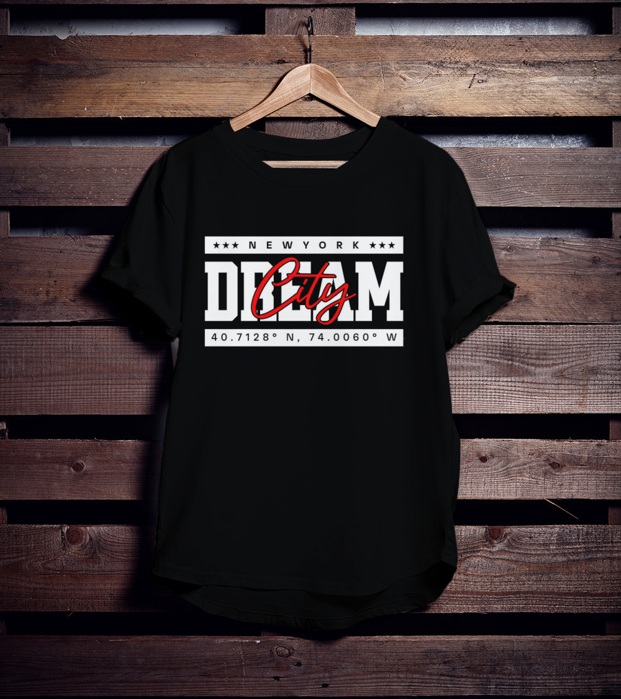 NEW YORK DREAM CITY 40.7128° N 74.0060° W T-Shirt