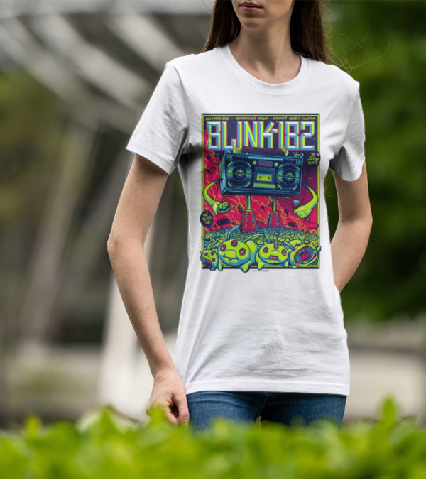 Blink-182 July 10th 2012 Motorpoint Arena Cardiff United Kingdom Boombox Alien Creature T-Shirt