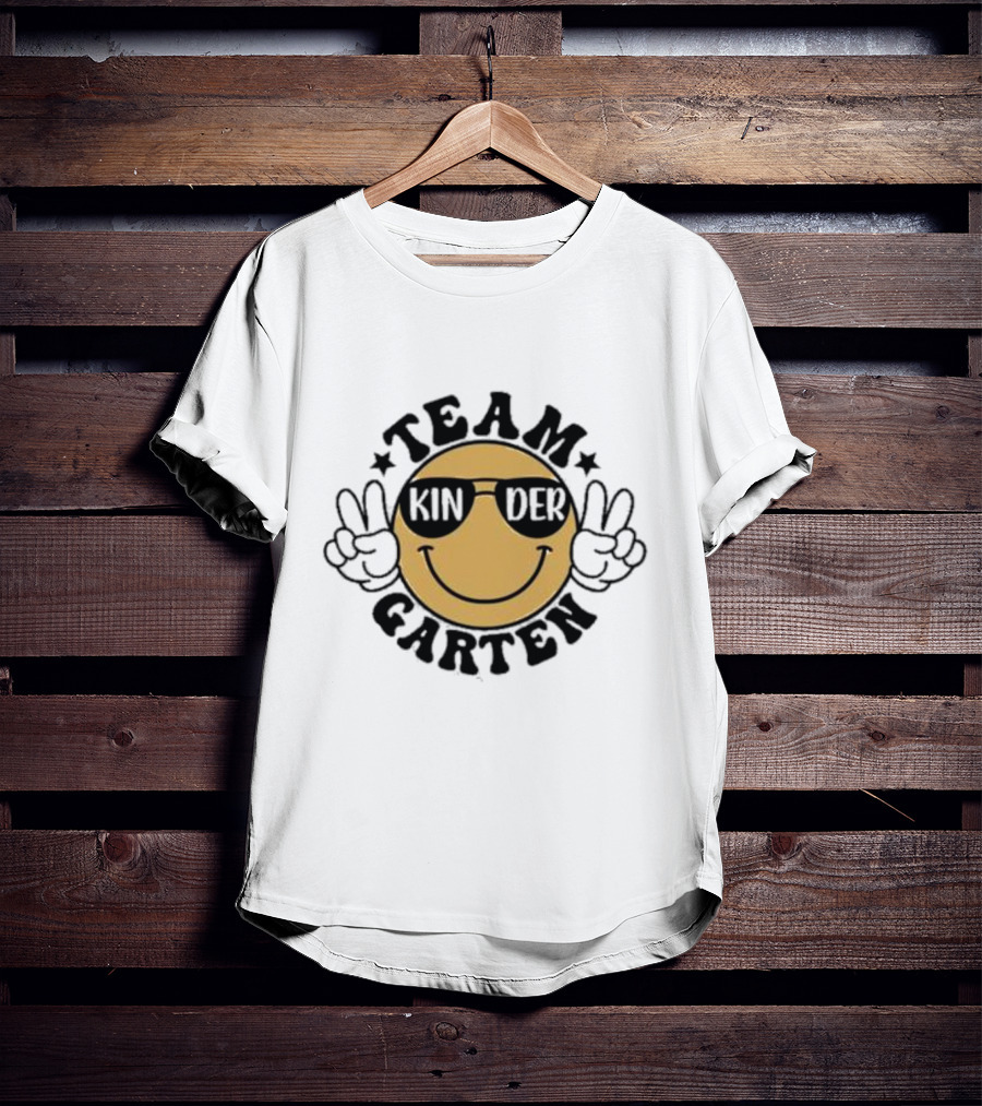 Team Kindergarten Smiley Sunglasses Peace T-Shirt