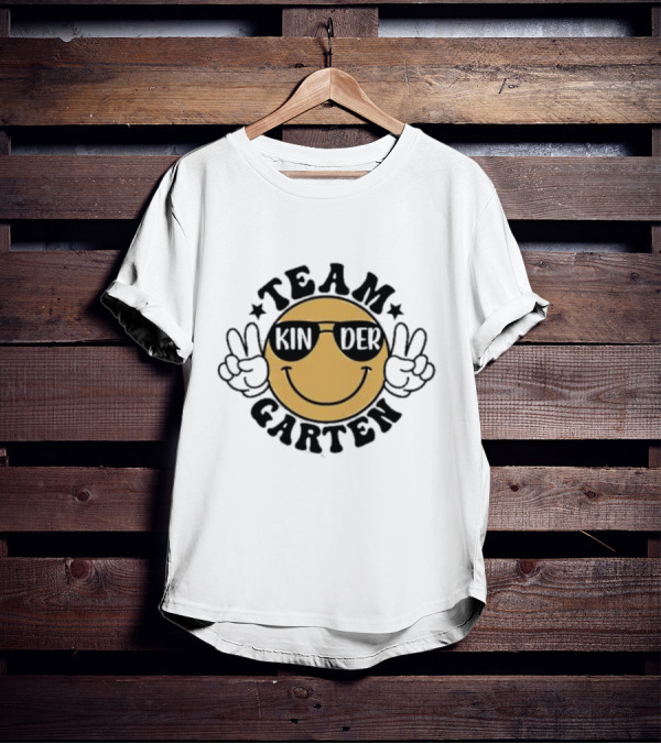 Team Kindergarten Smiley Sunglasses Peace T-Shirt