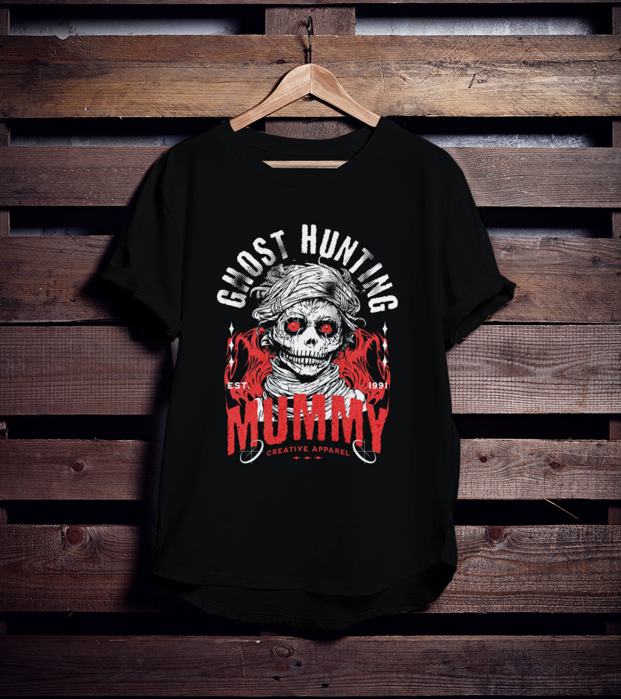 GHOST HUNTING MUMMY EST. 1991 CREATIVE T-Shirt