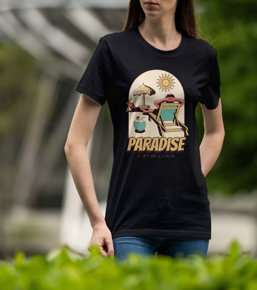 Paradise St. Pete Beach Florida Retro Sun Lounger And Cocktail Scene T-Shirt