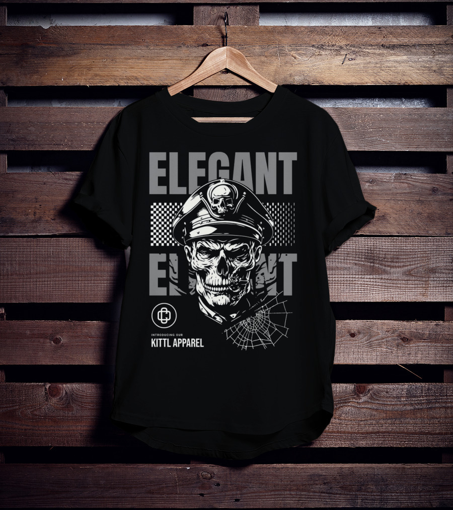 Elegant Captain Skull Kittl T-Shirt