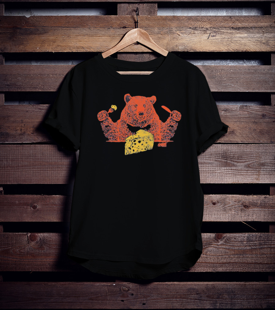 Chicago Bears Let's Eat Cheese Bear Eating Cheese T-Shirt