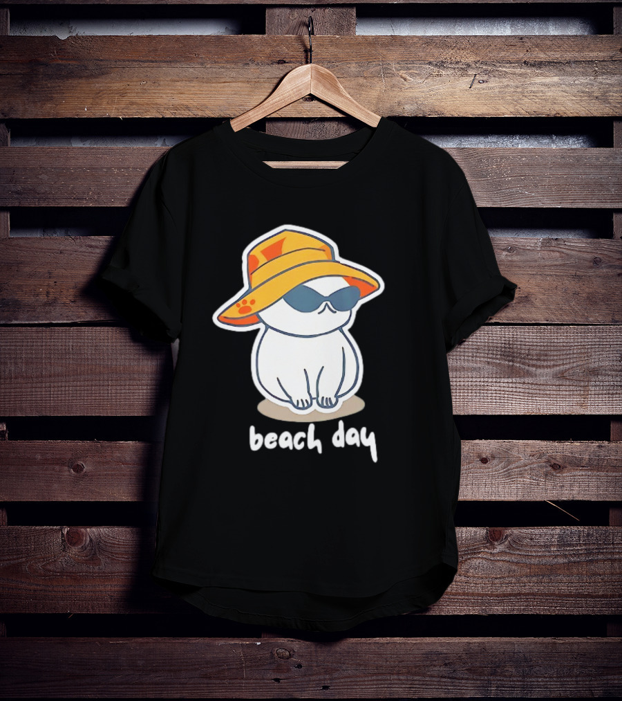 Cat Relaxing In Sunglasses And Hat For A Beach Day T-Shirt