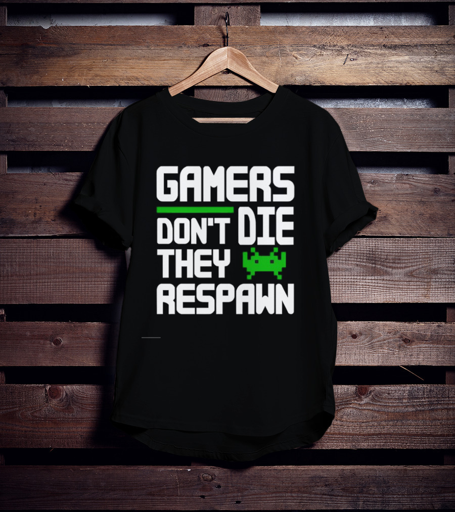 Gamers Don’t Die They Respawn Retro Space Invader T-Shirt