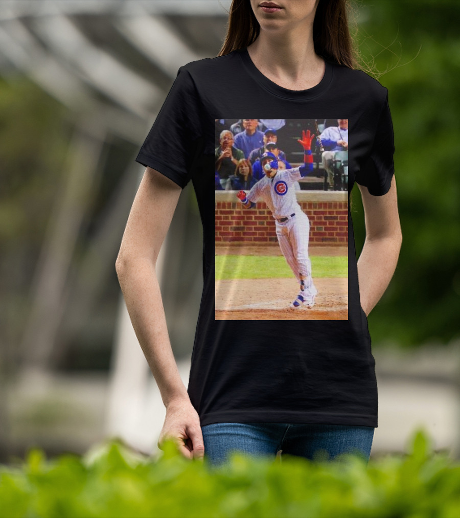 Javy Baez Chicago Cubs Blows A Bubble Hitting Second Home Run Baseball Action T-Shirt