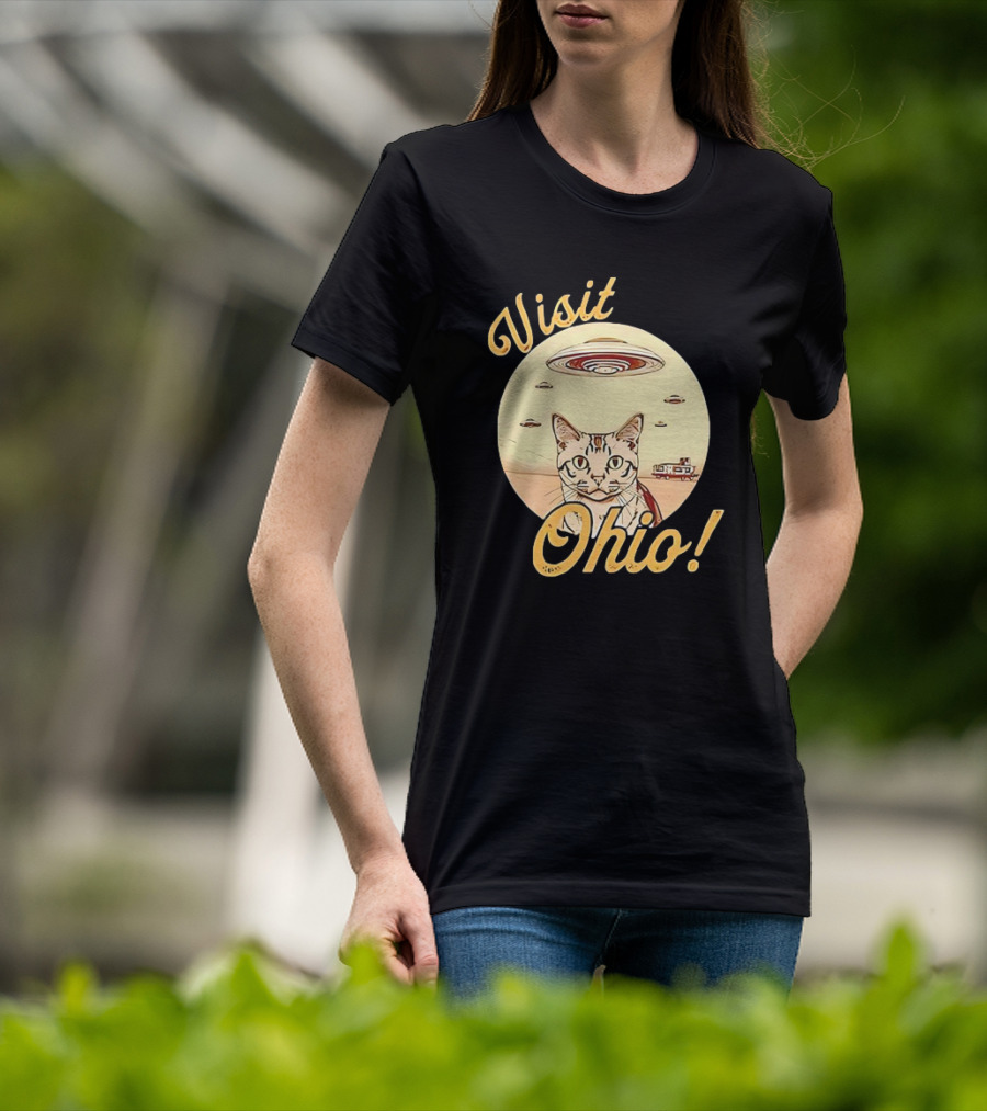 Visit Ohio Cat UFO Alien Spaceship Adventure T-Shirt