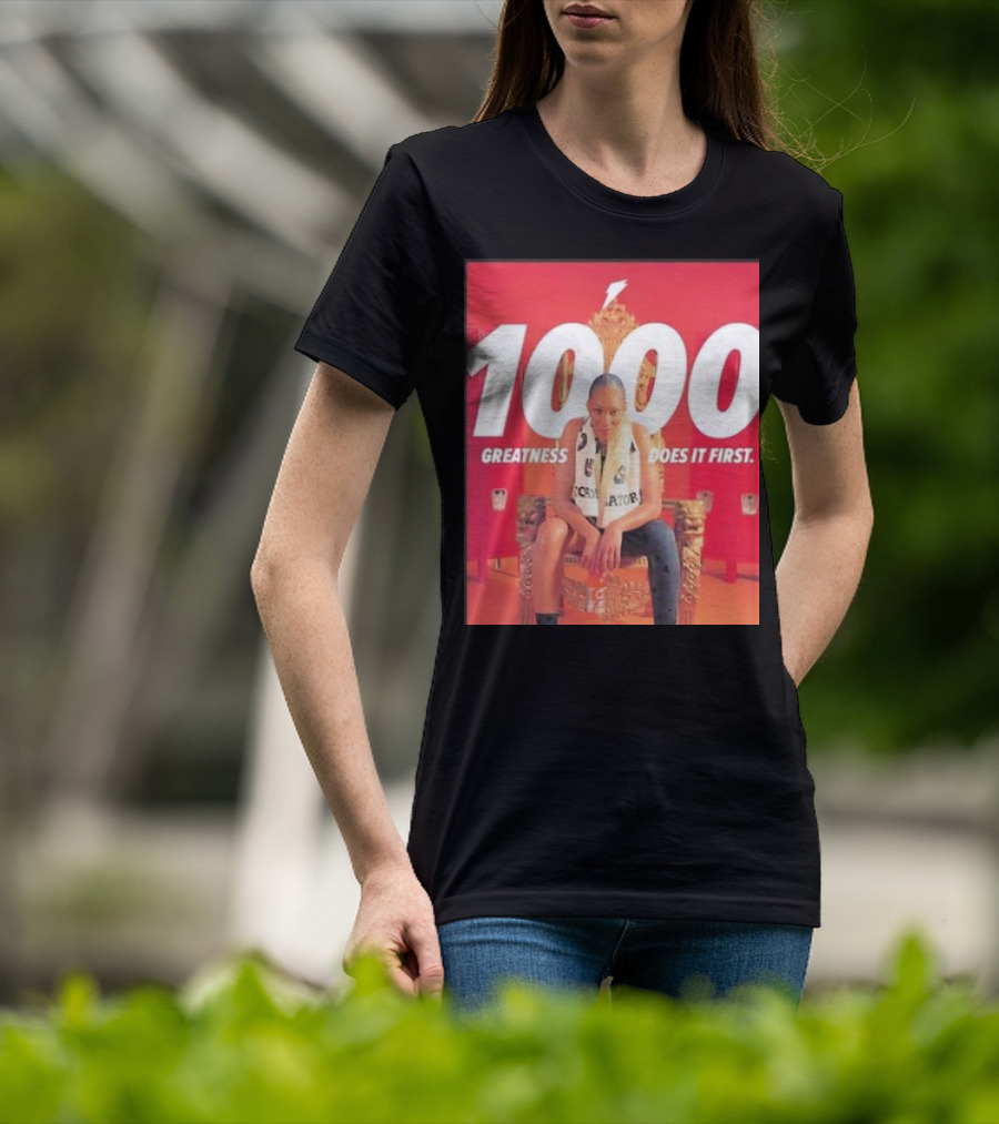 1000 Greatness Does It First A’ja Wilson Iconic Chair Sports Empowerment T-Shirt