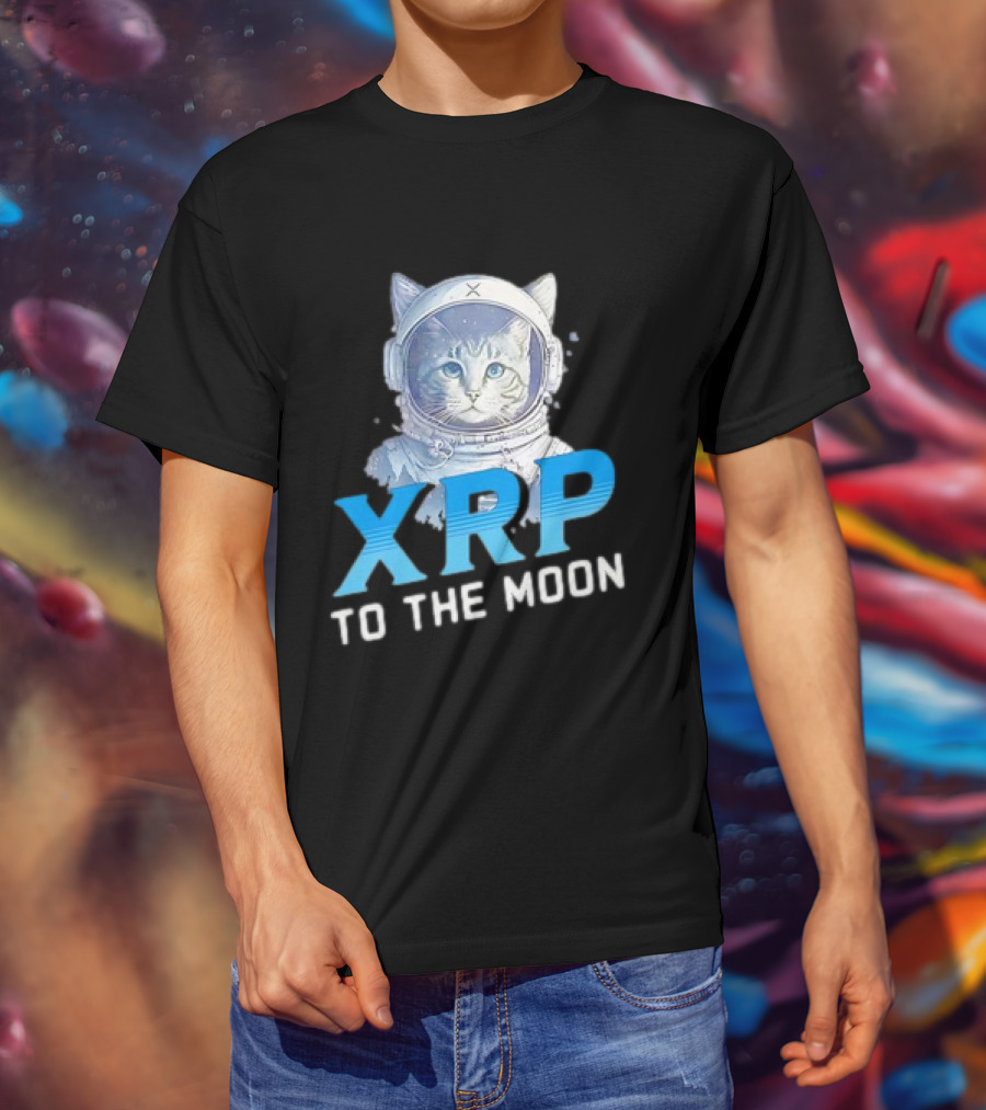 XRP Cat To The Moon Crypto Merchandise Astronaut Helmets T-Shirt