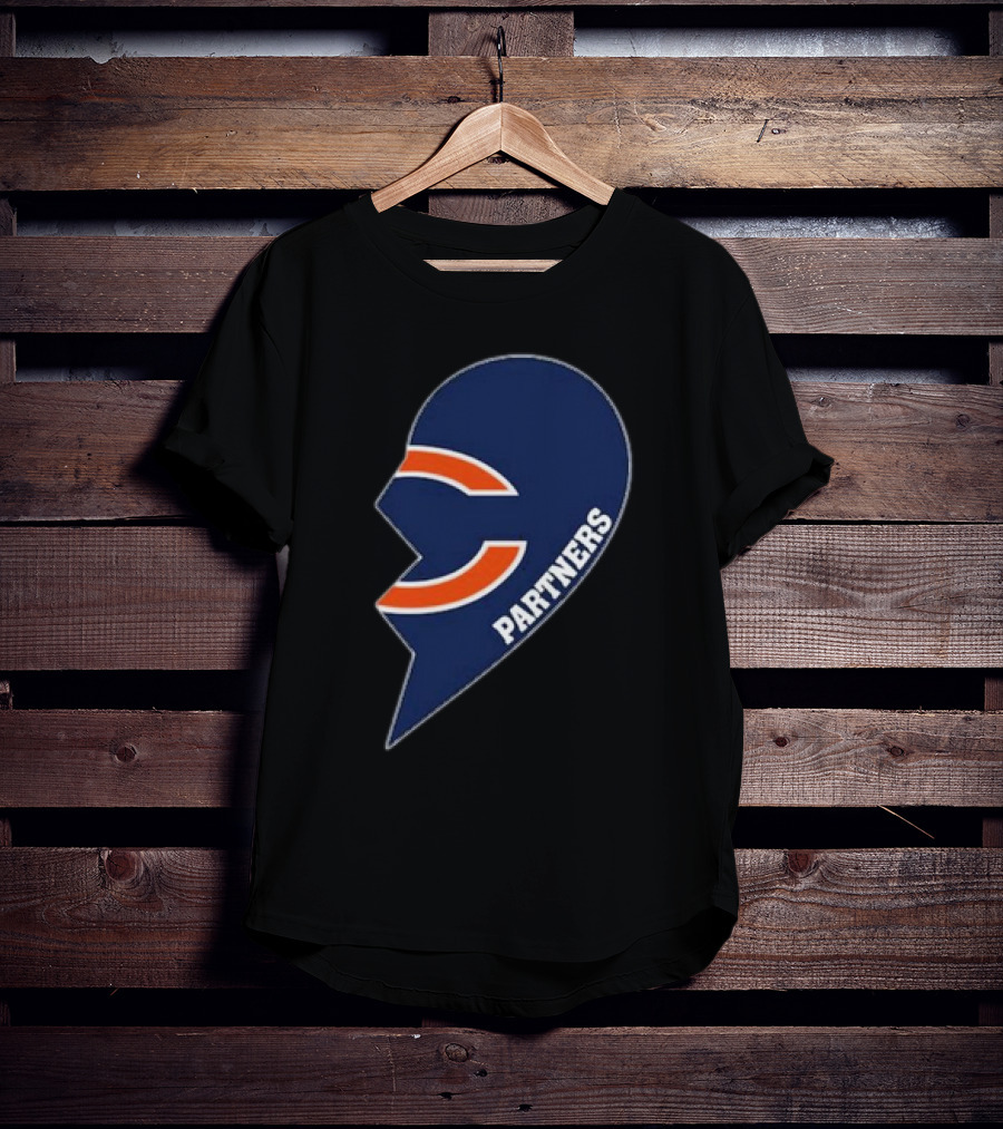 Chicago Bears Logo Partners Half Heart T-Shirt