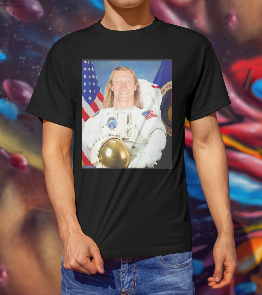 Trevor Lawrence Jacksonville Jaguars Win A Game Or Go To The Moon Astronaut USA Flag T-Shirt