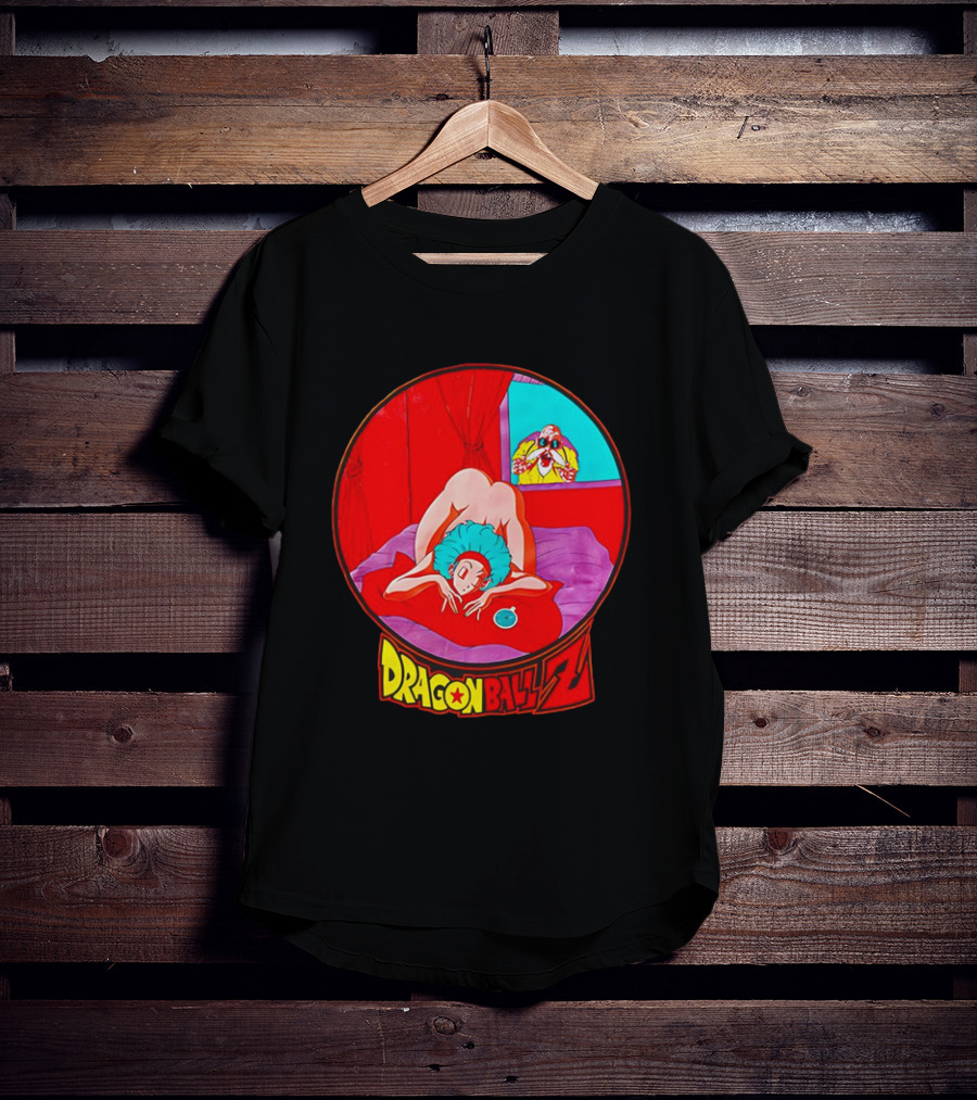 Dragon Ball Z Master Roshi Peeping Vintage Scene With Bulma T-Shirt