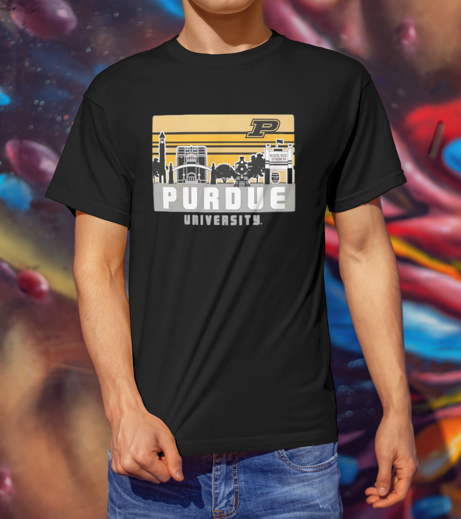 Purdue Boilermakers University Ross-Ade Stadium Campus Skyline Retro T-Shirt