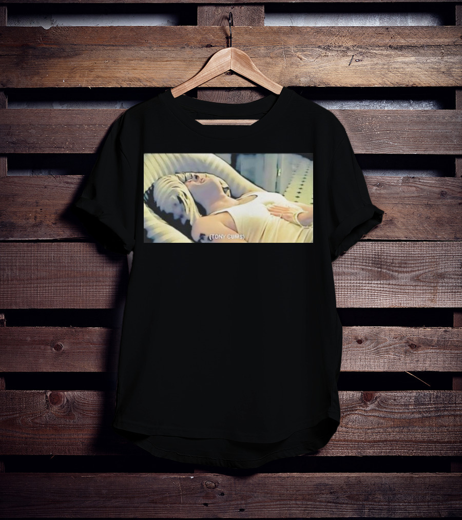 Tony Cums Retro Vintage Scene T-Shirt
