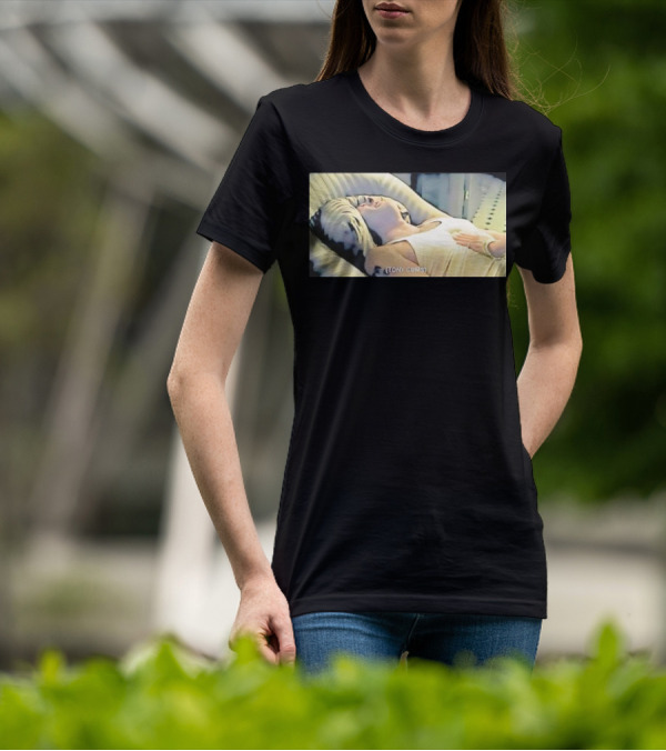 Tony Cums Retro Vintage Scene T-Shirt