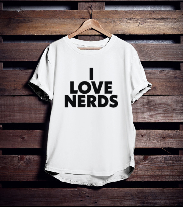 I Love Nerds Kim Kardashian Wearing T-Shirt