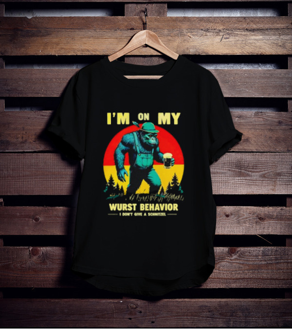 I'm On My Wurst Behavior I Don't Give A Schnitzel German Beer Wurst Funny Oktoberfest Retro T-Shirt