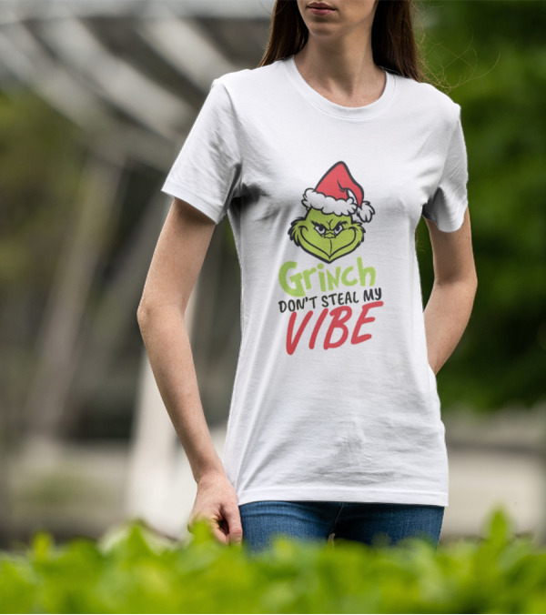 Grinch Don’t Steal My Vibe Christmas Santa Hat T-Shirt
