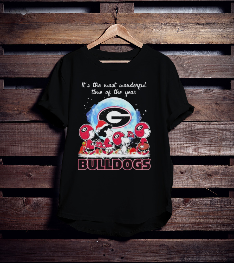 It's The Most Wonderful Time Of The Year Peanuts Characters Georgia Bulldogs T-Shirt