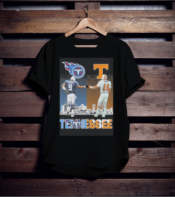 Tennessee Titans Steve McNair Peyton Manning Volunteers Skyline T-Shirt