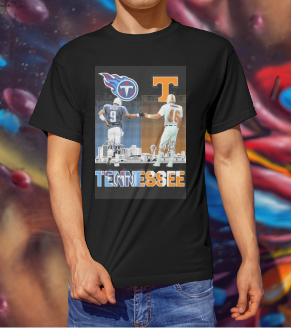 Tennessee Titans Steve McNair Peyton Manning Volunteers Skyline T-Shirt