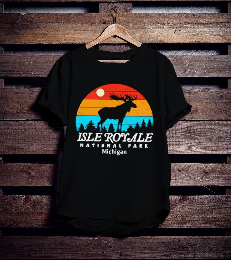 Isle Royale National Park Michigan Vintage Sunset Moose T-Shirt
